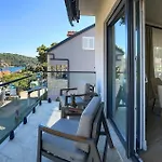 Beautiful In Korcula With Sauna Brna
