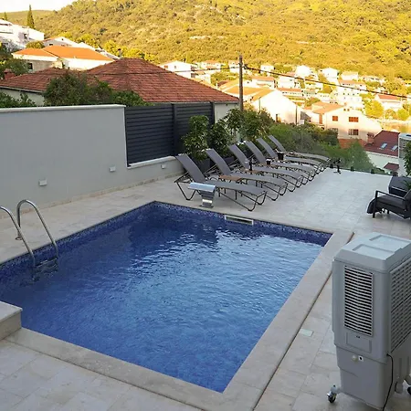 Apartment Lovely In Korcula With Sauna